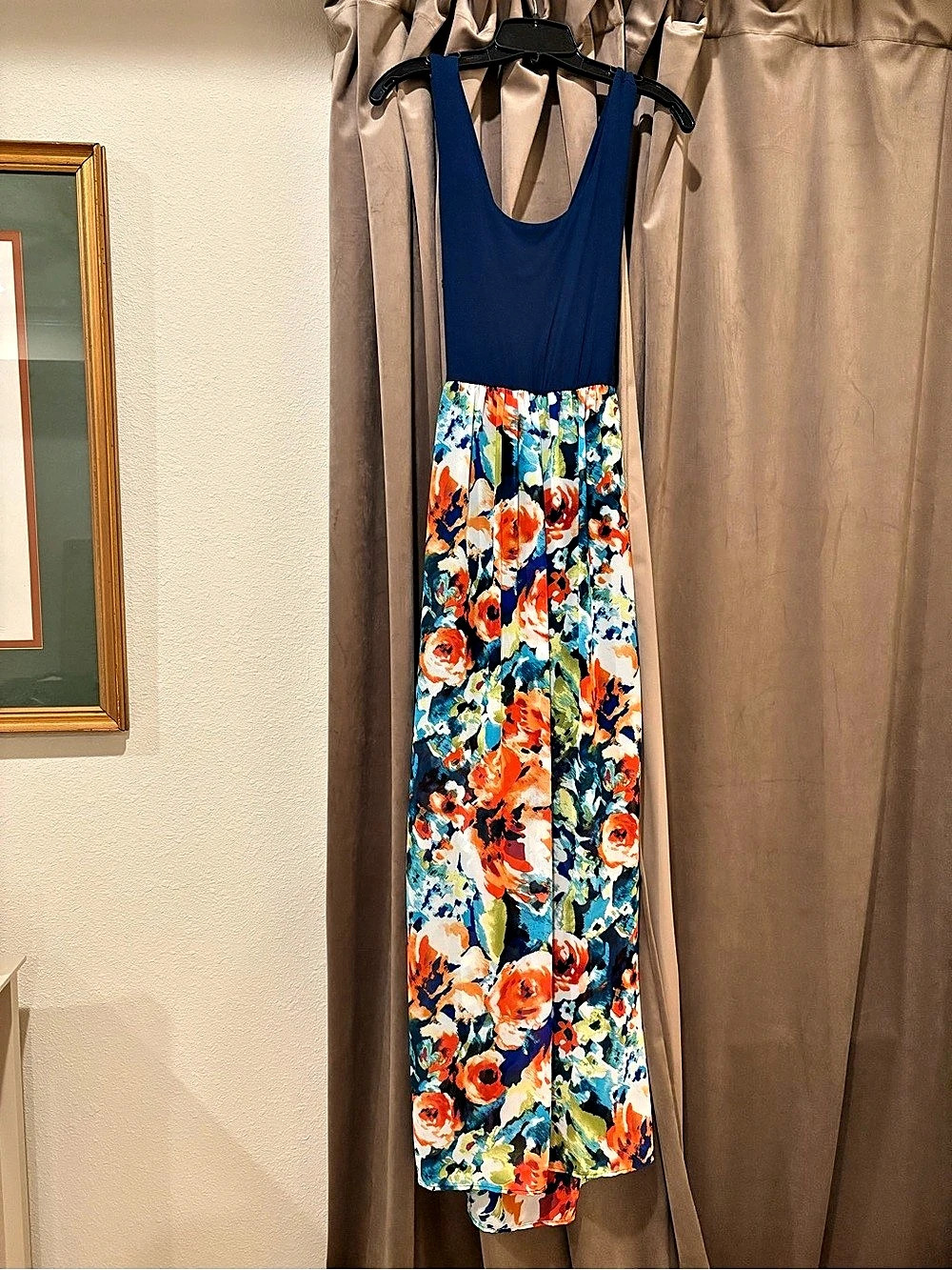 Le Lis Floral Maxi Dress in Blue Size Small Like New